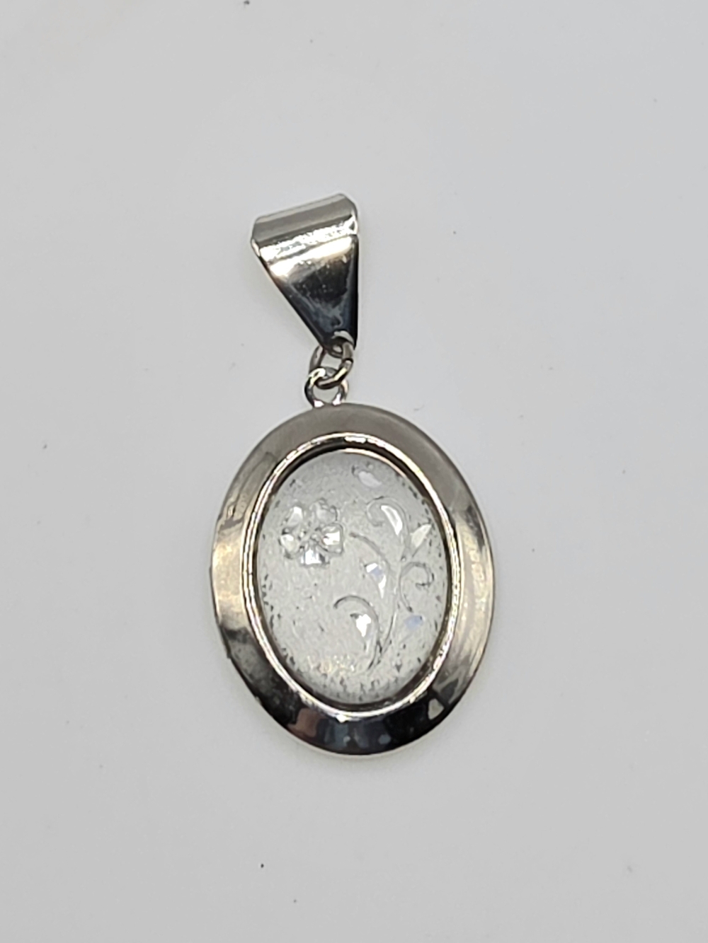 Silver Tone Floral Oval Locket